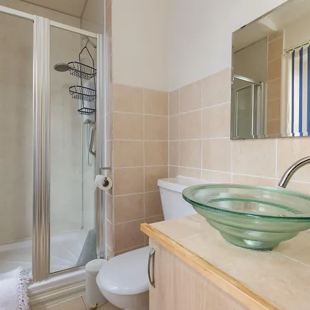 호텔 Crossways 피커링