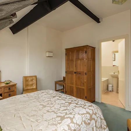 Szálloda Crossways Pickering