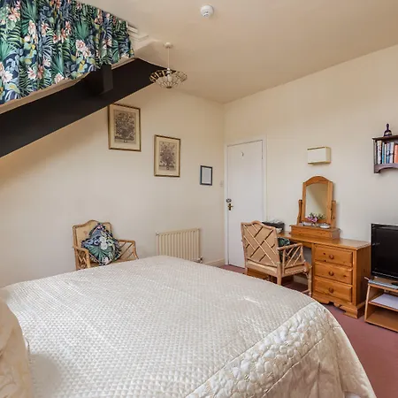 Crossways Pickering