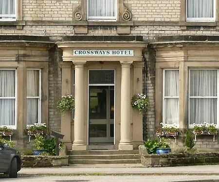 Hotel Crossways 2*