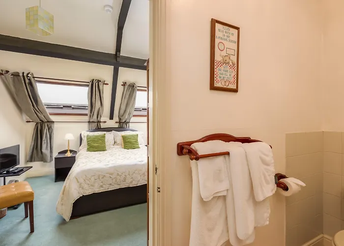 Hotel Crossways Pickering